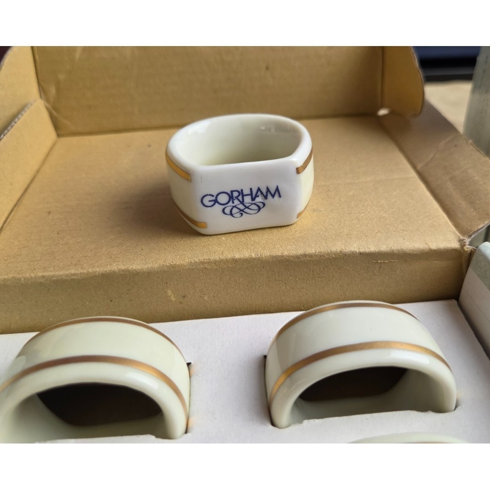 GORHAM Porcelain Napkin Rings with Gold Detail & Logo Set of 8, Vintage, w/ Box - Picture 2 of 3